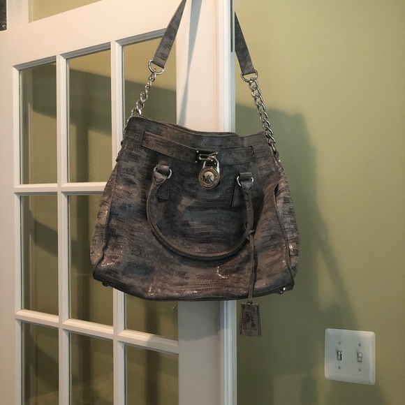 Michael Kors Hamilton - Picture 7 of 7